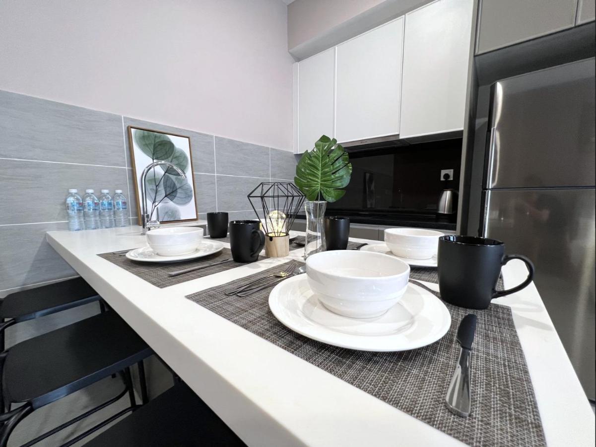 Free Parking # 2 Bed Family Bellsuite - Sepang Klia Kota Warisan Экстерьер фото
